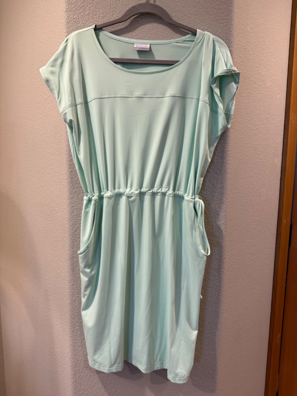 Columbia Women’s Short Sleeve Dress Drawstring Tie Waist Large Lightweight